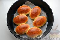 Фото приготовления рецепта: Дрожжевые пирожки с куриной печенью - шаг №25