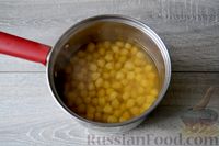 Фото приготовления рецепта: Суп минестроне с нутом, макаронами и помидорами - шаг №3