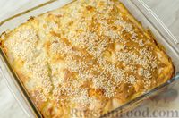 Фото приготовления рецепта: Запеканка-пирог из куриного филе с плавленым сыром - шаг №12