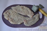 Фото приготовления рецепта: Куриные наггетсы в сырно-крекерной панировке - шаг №2