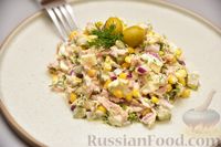 Фото к рецепту: Салат с тунцом, кукурузой, солёными огурцами и яйцами