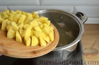 Фото приготовления рецепта: Борщ с квашеной капустой и фасолью - шаг №5