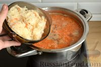 Фото приготовления рецепта: Борщ с квашеной капустой и фасолью - шаг №7