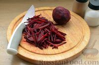 Фото приготовления рецепта: Борщ с квашеной капустой и фасолью - шаг №8