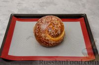 Фото приготовления рецепта: Сдобный хлеб-улитка с кунжутом - шаг №14