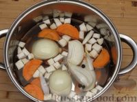 Фото приготовления рецепта: Котлеты из куриных сердечек, запечённые в соусе бешамель - шаг №4