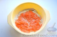 Фото приготовления рецепта: Морковное печенье с изюмом и корицей - шаг №11