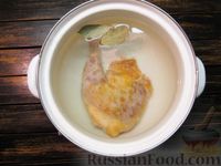 Фото приготовления рецепта: Суп из квашеной капусты с фасолью - шаг №4