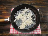 Фото приготовления рецепта: Суп из квашеной капусты с фасолью - шаг №9
