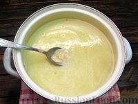 Фото приготовления рецепта: Картофельный суп-пюре с курицей и кукурузой - шаг №20