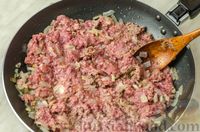 Фото приготовления рецепта: Кулебяка с куриными сердечками, капустой, гречкой и грибами - шаг №29
