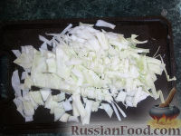 Фото приготовления рецепта: Куриные щи с грибами и лапшой - шаг №7