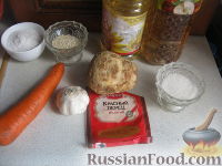 Фото приготовления рецепта: Сельдерей с морковью по-корейски - шаг №1