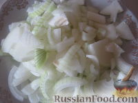 Фото приготовления рецепта: Салат из моркови по-корейски с кукурузой и яичными блинчиками - шаг №4