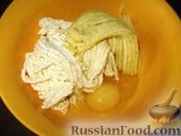 Фото приготовления рецепта: Творожно-картофельные галушки - шаг №2