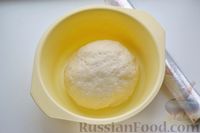 Фото приготовления рецепта: Жареные пирожки с картошкой и луком (из дрожжевого теста без яиц) - шаг №5