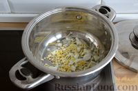 Фото приготовления рецепта: Куриный суп с яичной лапшой - шаг №5