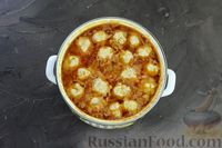 Фото приготовления рецепта: Суп с куриными фрикадельками, рисом и томатной пастой - шаг №11