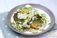 Фото к рецепту: Жареные караси в сметанном соусе с грибами