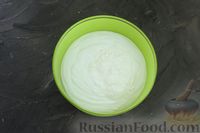 Фото приготовления рецепта: Жареные караси в сметанном соусе с грибами - шаг №11