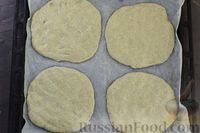 Фото приготовления рецепта: Пшенично-ржаные дрожжевые лепёшки на кефире (в духовке) - шаг №14