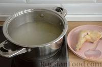 Фото приготовления рецепта: Солянка с консервированным горошком - шаг №3