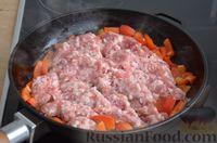 Фото приготовления рецепта: Макароны с фаршем, консервированной фасолью и сладким перцем (на сковороде) - шаг №4