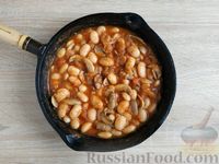 Фото приготовления рецепта: Макароны с фасолью, грибами и помидорами - шаг №13
