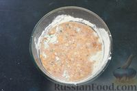 Фото приготовления рецепта: Сырные маффины с вялеными помидорами - шаг №6