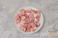 Фото приготовления рецепта: Булгур со свининой и грибами (на сковороде) - шаг №2
