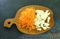 Фото приготовления рецепта: Икра из шампиньонов с морковью - шаг №2