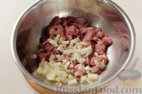 Фото приготовления рецепта: Голубцы со свининой, фасолью и рисом, в соусе из помидоров и сладкого перца - шаг №9