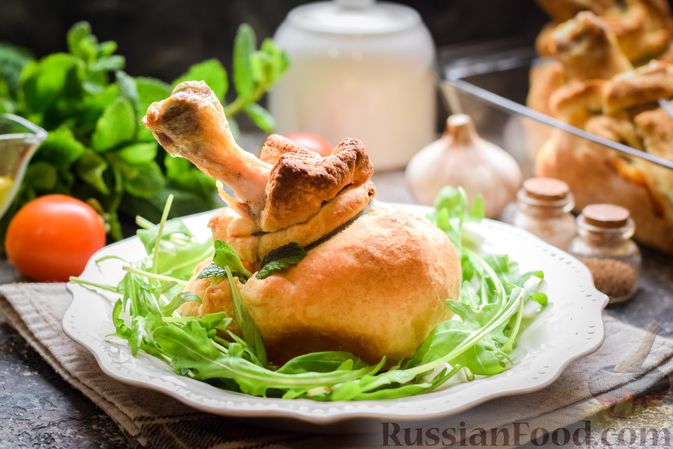 Курица (голень) с картошкой и шампиньонами в духовке: рецепт с фото пошагово