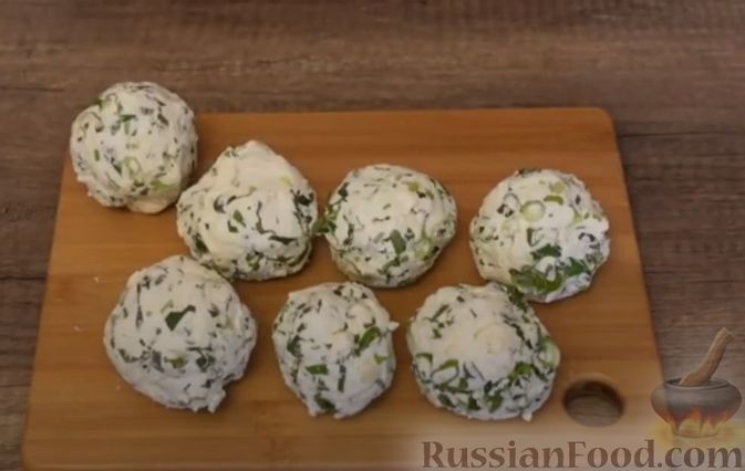 Пошаговый фото рецепт приготовления чеченских лепешек чепалгаш с творогом