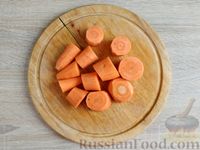 Фото приготовления рецепта: Сладкие морковные котлеты с манкой - шаг №2