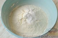 Фото приготовления рецепта: Пирог "Мраморный" из песочного теста с творожно-маковой начинкой - шаг №5