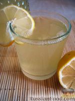 Фото к рецепту: Домашний лимончелло