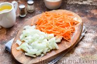 Фото приготовления рецепта: Суп с сельдереем, морковью и овсяными хлопьями - шаг №3