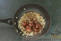 Фото приготовления рецепта: Булгур с тушёнкой - шаг №3