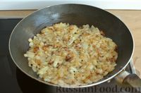 Фото приготовления рецепта: Котлеты из куриного фарша и картофеля, в грибном соусе - шаг №3