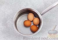 Фото приготовления рецепта: Салат с фасолью, картофелем, черемшой и яйцами - шаг №3