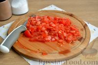 Фото приготовления рецепта: Макароны с копчёными колбасками в томатно-сливочном соусе - шаг №6