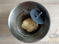 Фото приготовления рецепта: Сосиски в тесте по-новому, с кетчупом и сыром - шаг №9