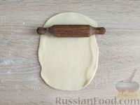 Фото приготовления рецепта: Сосиски в тесте по-новому, с кетчупом и сыром - шаг №15