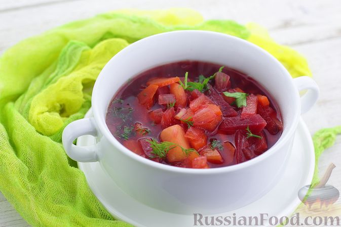 Рецепт: Крем-суп из свеклы с имбирем - Рецепты супов от Polaris
