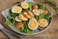Фото к рецепту: Яйца, маринованные в соевом соусе