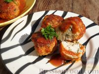 Фото приготовления рецепта: Мясные тефтели с творогом и сыром, тушенные в томатном соусе - шаг №13