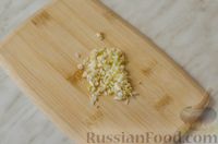 Фото приготовления рецепта: Кускус с грибами - шаг №3