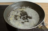 Фото приготовления рецепта: Ананасовый пирог-перевёртыш на молоке - шаг №4