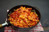 Фото приготовления рецепта: Суп с курицей, булгуром, помидорами и сладким перцем - шаг №15